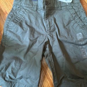 deep green shorts